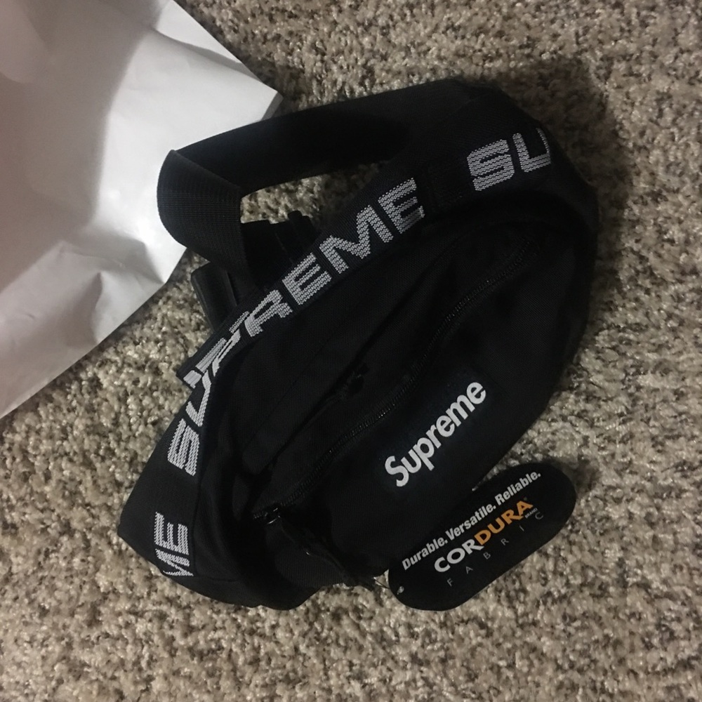 Supreme waist bag (SS18)